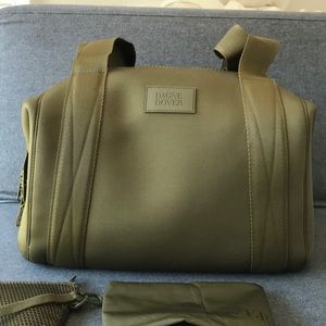 Dagne Dover Landon Carryall